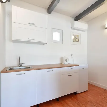 Chalet Beach House Mobile Home Sv Kriz *