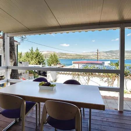 Beach House Mobile Home Sv Kriz Chalet Trogir